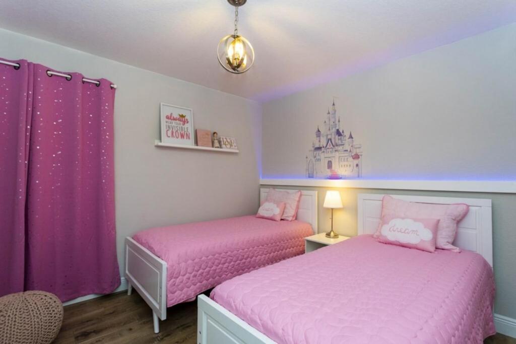 6 Bedrooms Pool And Game Room - 2 Miles To Disney 7817 Орландо Екстериор снимка