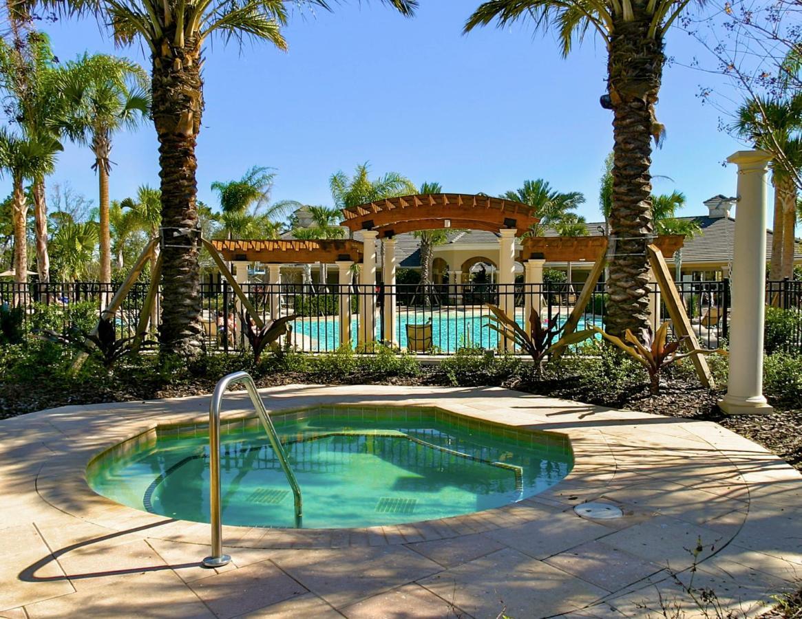 6 Bedrooms Pool And Game Room - 2 Miles To Disney 7817 Орландо Екстериор снимка